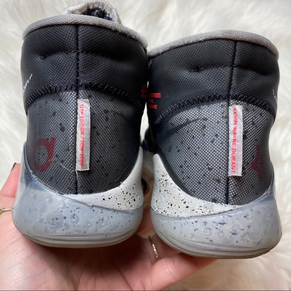 Nike Kevin Durant Air Zoom Basketball Shoes - Picture 9 of 12